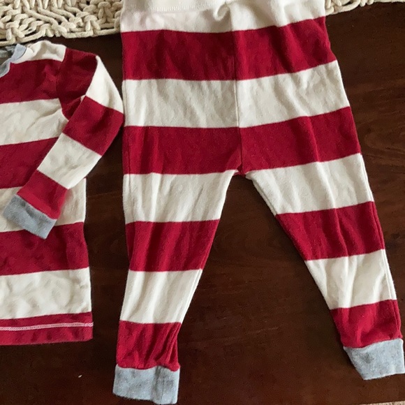 Burts bees babies organic jammies - Picture 3 of 6